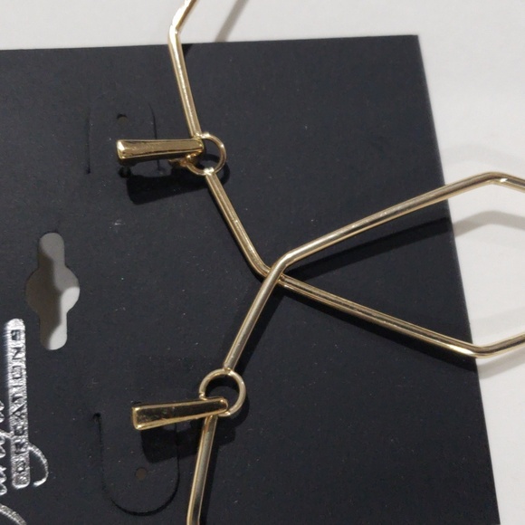 Bold Gold-Tone Geometric Octagon Hoop Earrings – 3" Statement Hoops for Women - Picture 6 of 8